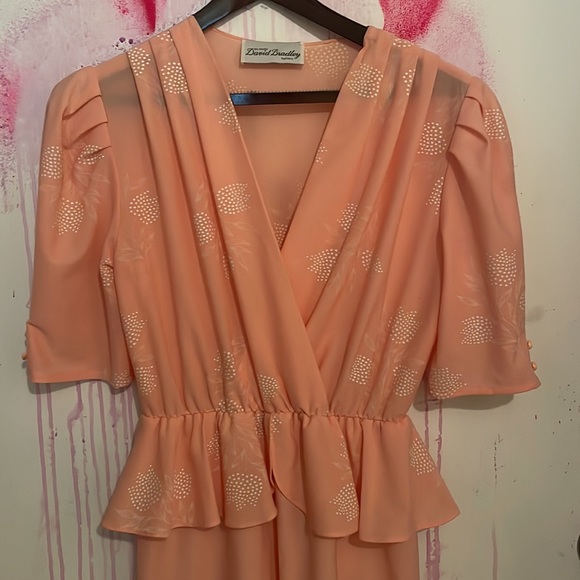 Blush pink vintage peplum knee length dress - Picture 3 of 17